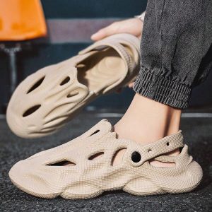 Men’s Fashionable And Casual Hollow Out Sandals, Beach Shoes, Korean Style Trend Outdoor Slippers For Home