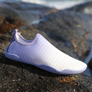 Women Lightweight Beach Shoes, Anti-Slip Quick-Dry Water Shoes For Beach, Swimming, Snorkeling And Stream Trekking